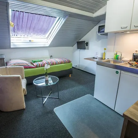 Apart Otel Am Munzplatz