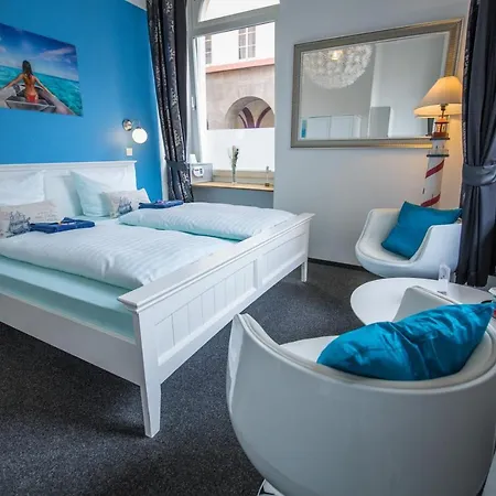 穆兹广场公寓式酒店